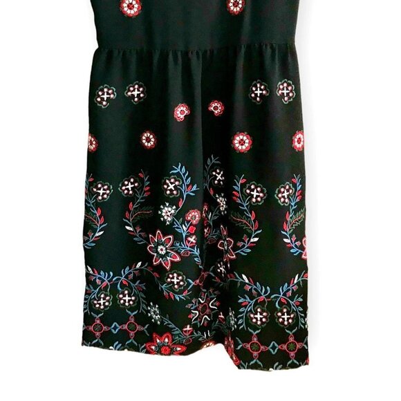 Zara Sleeveless Black Shift Dress with Embroideries,   size M - Picture 6 of 15